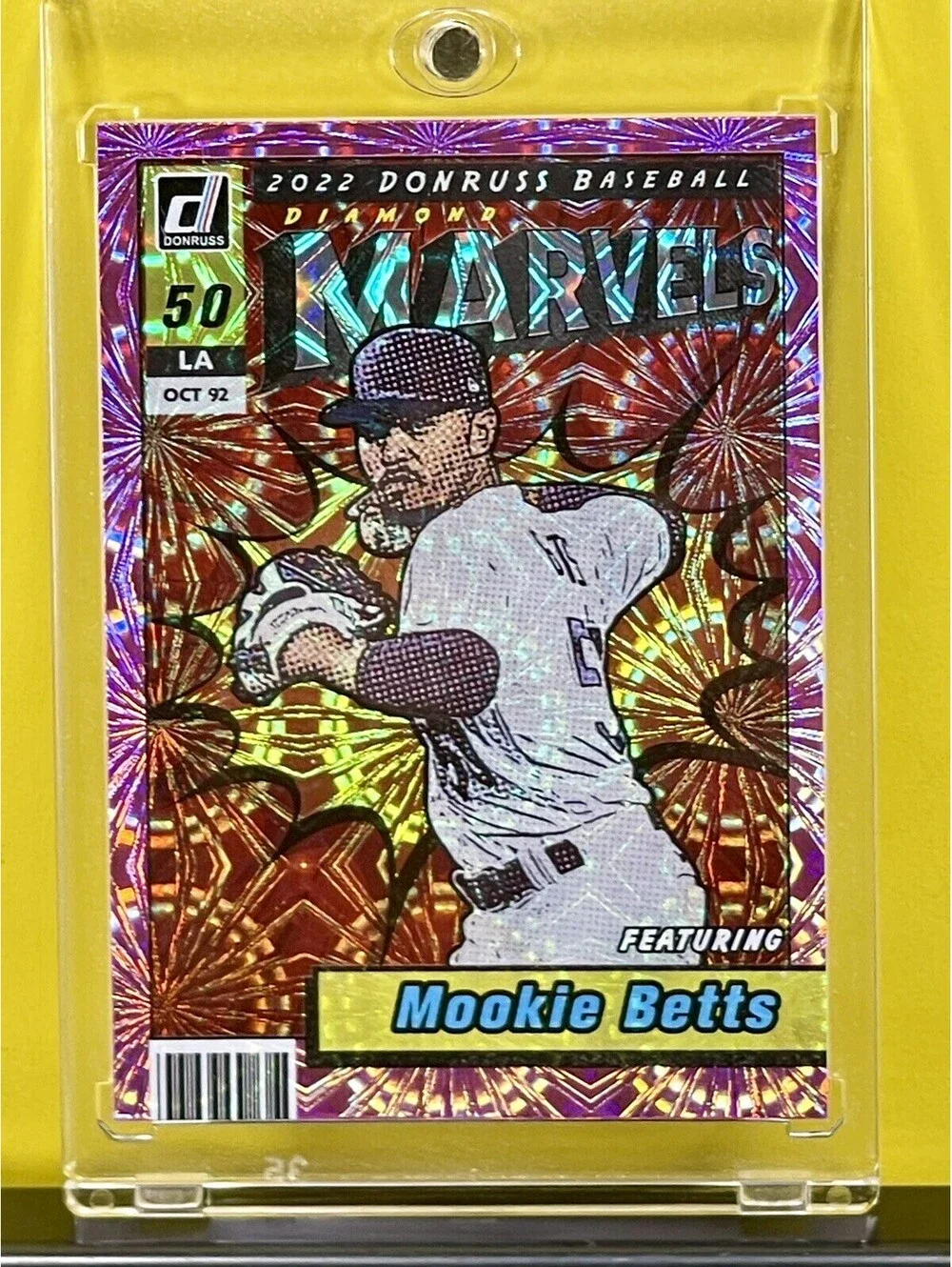Mookie Betts MINT Pink Fireworks REFRACTOR DONRUSS MARVELS SPECIAL INSERT CARD!